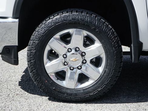 Used 2022 Chevrolet Silverado 2500 LTZ w/ LTZ Plus Package image 44