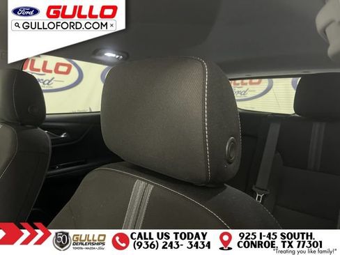 Used 2024 Chevrolet Blazer LT w/ Driver Confidence Package FWD image 18