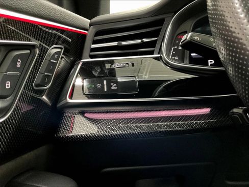 Used 2020 Audi SQ8 Prestige w/ Prestige Package AWD/4WD image 25