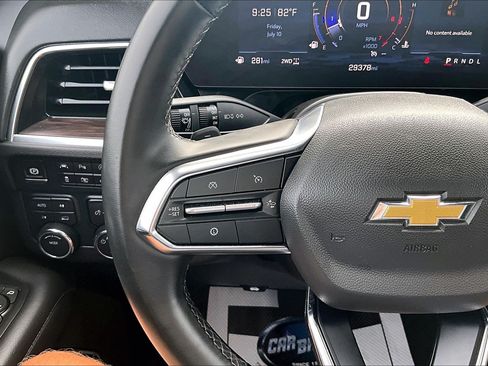 Used 2025 Chevrolet Tahoe LT AWD/4WD image 23