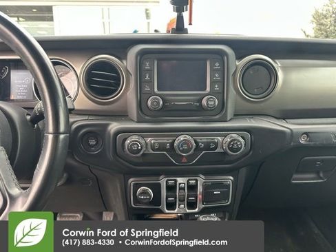 Used 2018 Jeep Wrangler Unlimited Sport S image 16