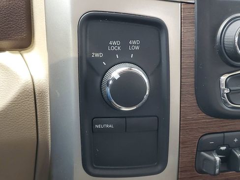 Used 2018 RAM 2500 Laramie image 29