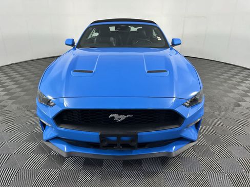 Used 2022 Ford Mustang Premium RWD image 2