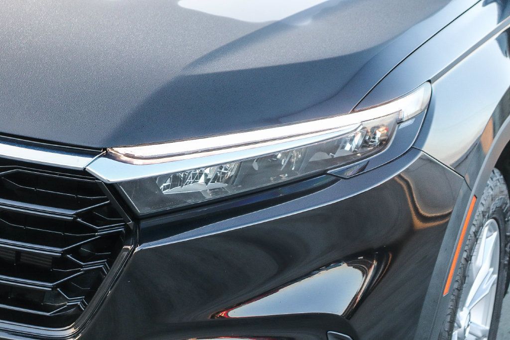 Used 2024 Honda CR-V EX image 5