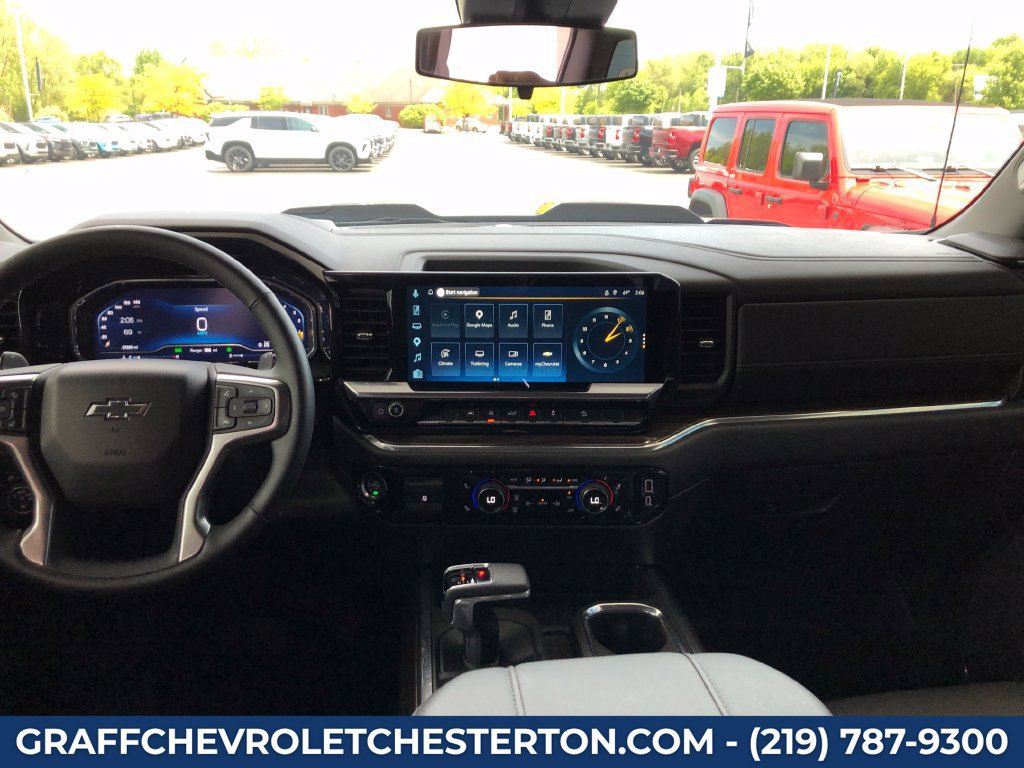 Used 2025 Chevrolet Silverado 1500 LT Trail Boss w/ Convenience Package II AWD/4WD image 14