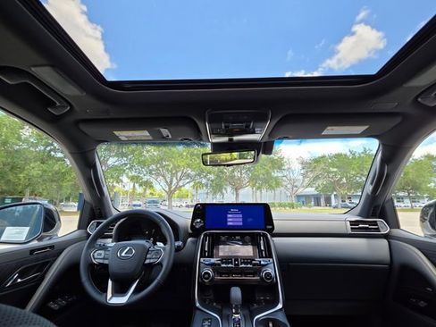 New 2026 Lexus LX 700h Overtrail AWD/4WD image 21