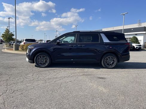 New 2026 Kia Carnival EX image 4