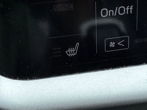 Used 2021 Subaru Outback Limited w/ Popular Package #2 AWD/4WD image 19