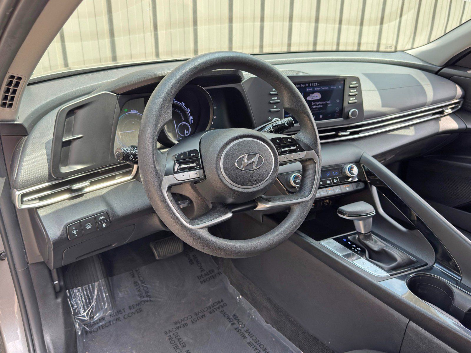 Used 2022 Hyundai Elantra Blue FWD image 12