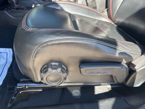 Used 2020 Jeep Gladiator Rubicon w/ LED Lighting Group image 17