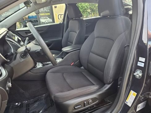 Used 2023 Chevrolet Malibu LT image 10