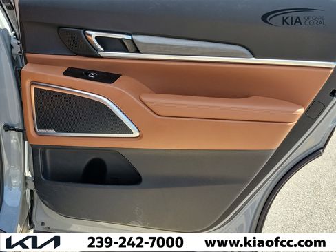 Used 2025 Kia Telluride SX X-Line AWD/4WD image 11