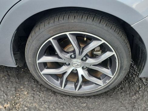 Used 2020 Acura ILX FWD image 11