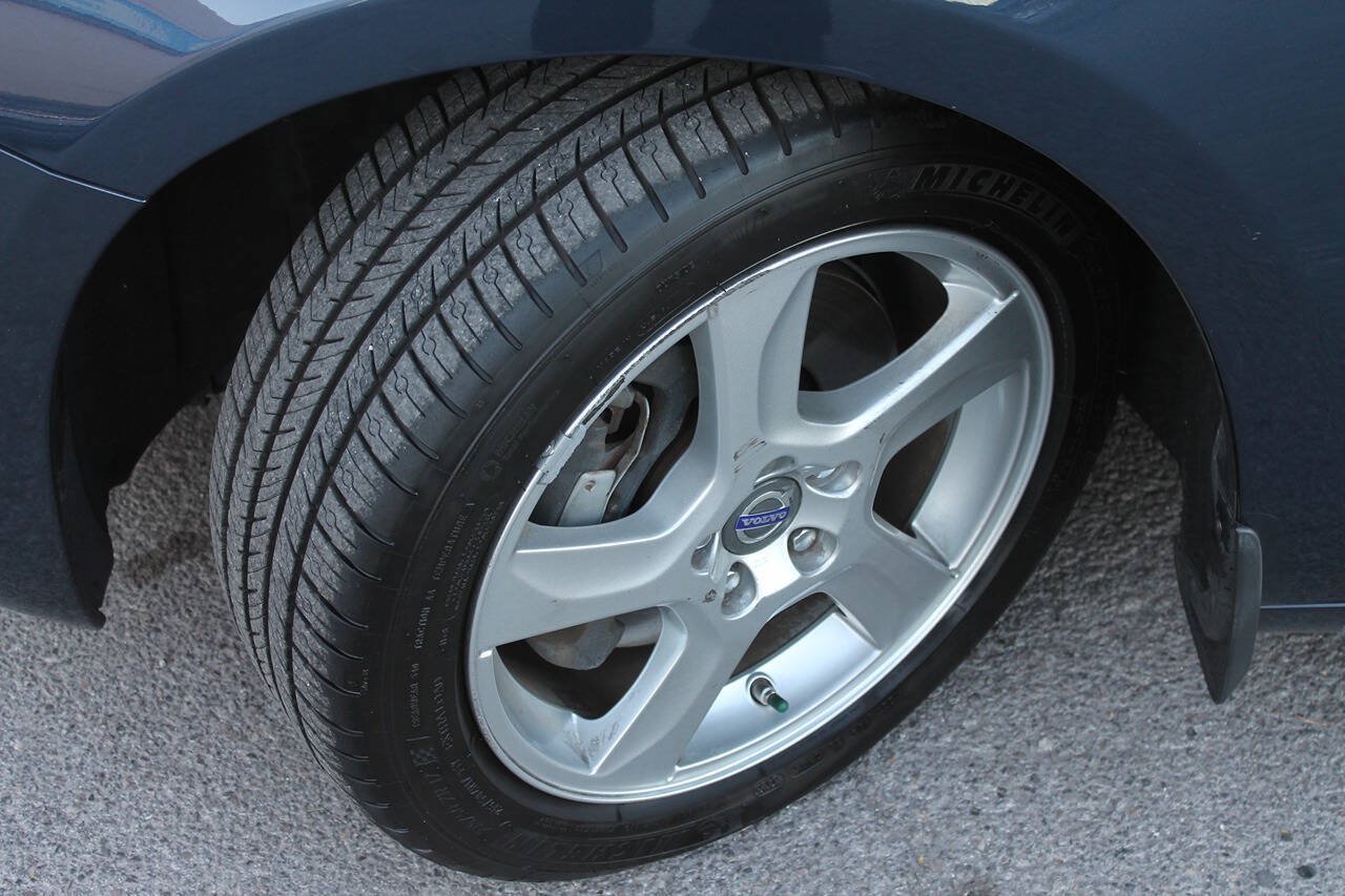 Used 2012 Volvo S60 T5 w/ Climate Pkg FWD image 9