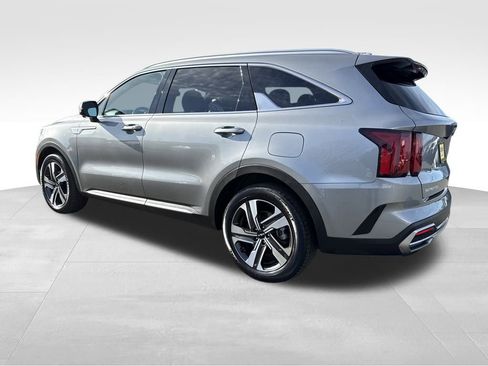 Certified 2023 Kia Sorento SX Prestige image 6