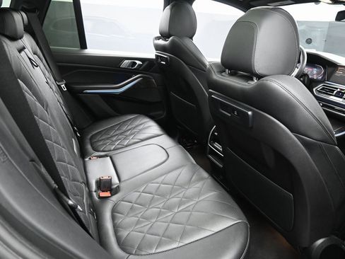 Used 2023 BMW X5 xDrive40i w/ Premium Package image 33