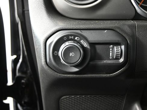 Used 2023 Jeep Wrangler Sport S image 22