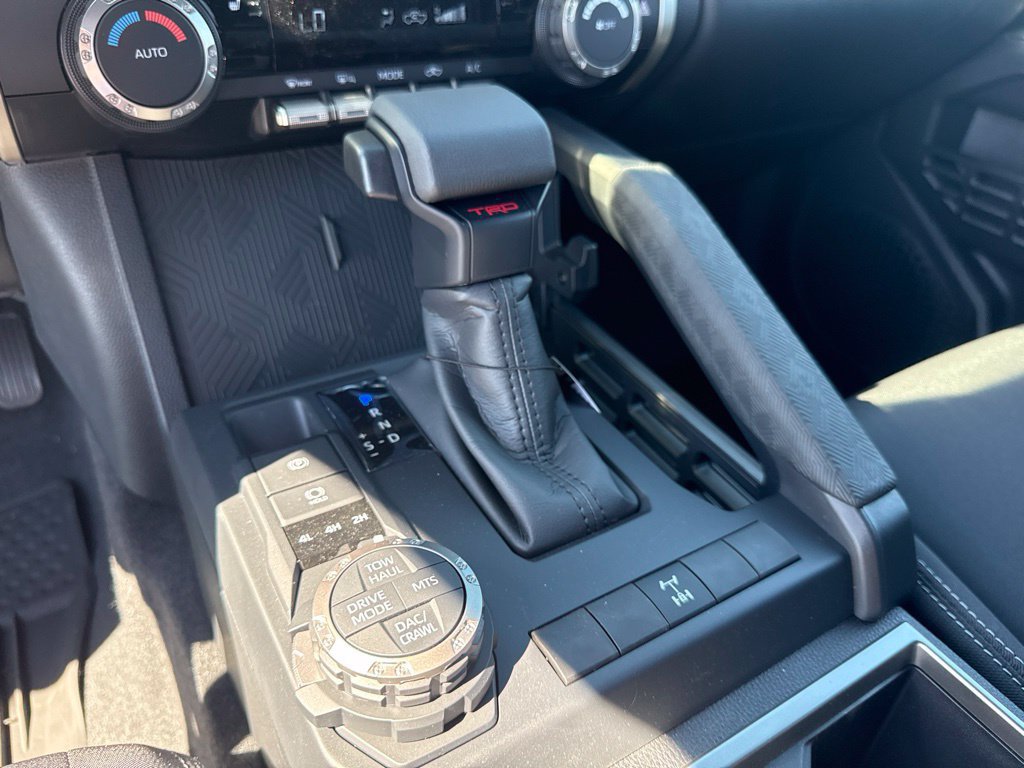 New 2026 Toyota Tacoma TRD Off-Road AWD/4WD image 25