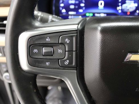 Used 2023 Chevrolet Tahoe Premier AWD/4WD image 26