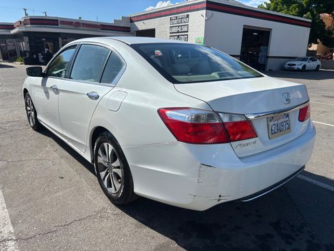 Used 2013 Honda Accord LX image 4