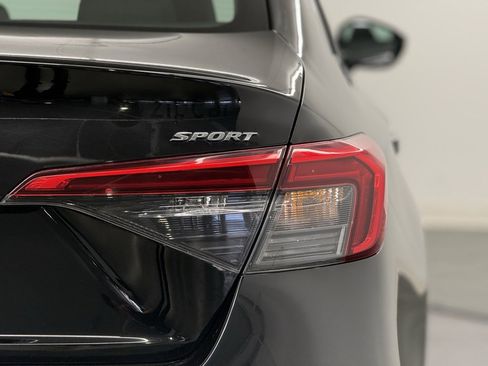 Used 2024 Honda Civic Sport image 7