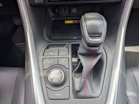 Used 2023 Toyota RAV4 XSE AWD/4WD image 12