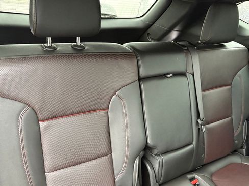 Used 2020 Chevrolet Blazer RS image 38