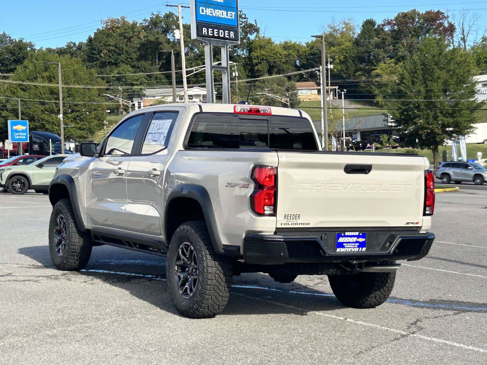 New 2026 Chevrolet Colorado ZR2 w/ Technology Package AWD/4WD image 5