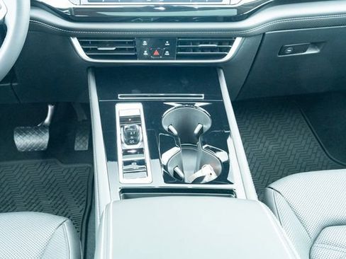 New 2026 Volkswagen Atlas SE FWD image 35