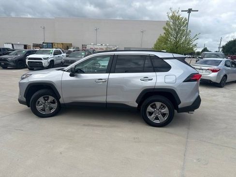 Used 2024 Toyota RAV4 LE AWD/4WD image 6