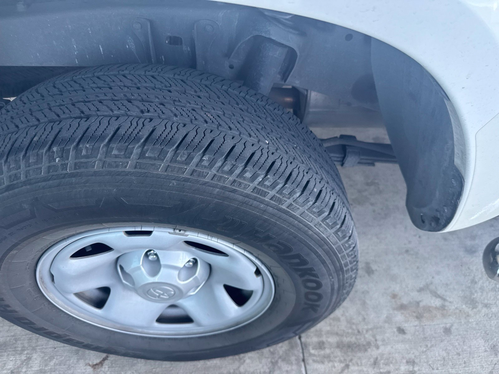 Used 2018 Toyota Tacoma SR w/ SR Convenience Package RWD image 20