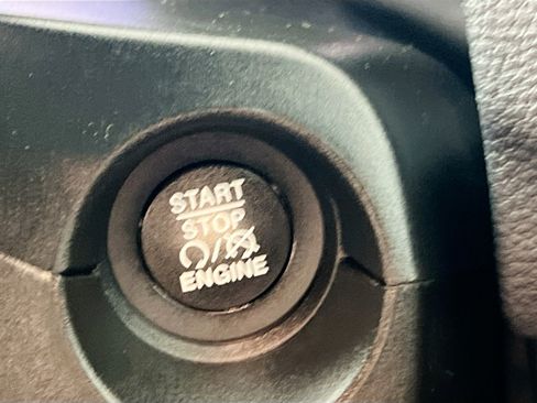 Used 2020 Jeep Compass Limited AWD/4WD image 23