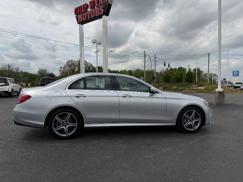 Used 2019 Mercedes-Benz E 300 4MATIC image 8
