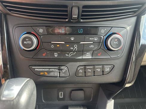 Used 2018 Ford Escape Titanium w/ Ford Safe & Smart Package AWD/4WD image 16