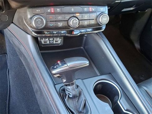 Used 2024 Dodge Durango GT image 12