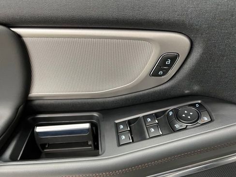 Used 2025 Ford Expedition Active AWD/4WD image 81