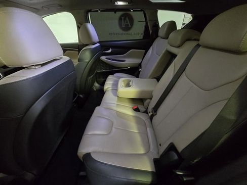 Used 2020 Hyundai Santa Fe SEL w/ Convenience + Premium Package image 13
