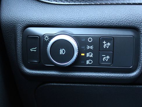 Used 2020 Ford Explorer ST AWD/4WD image 23