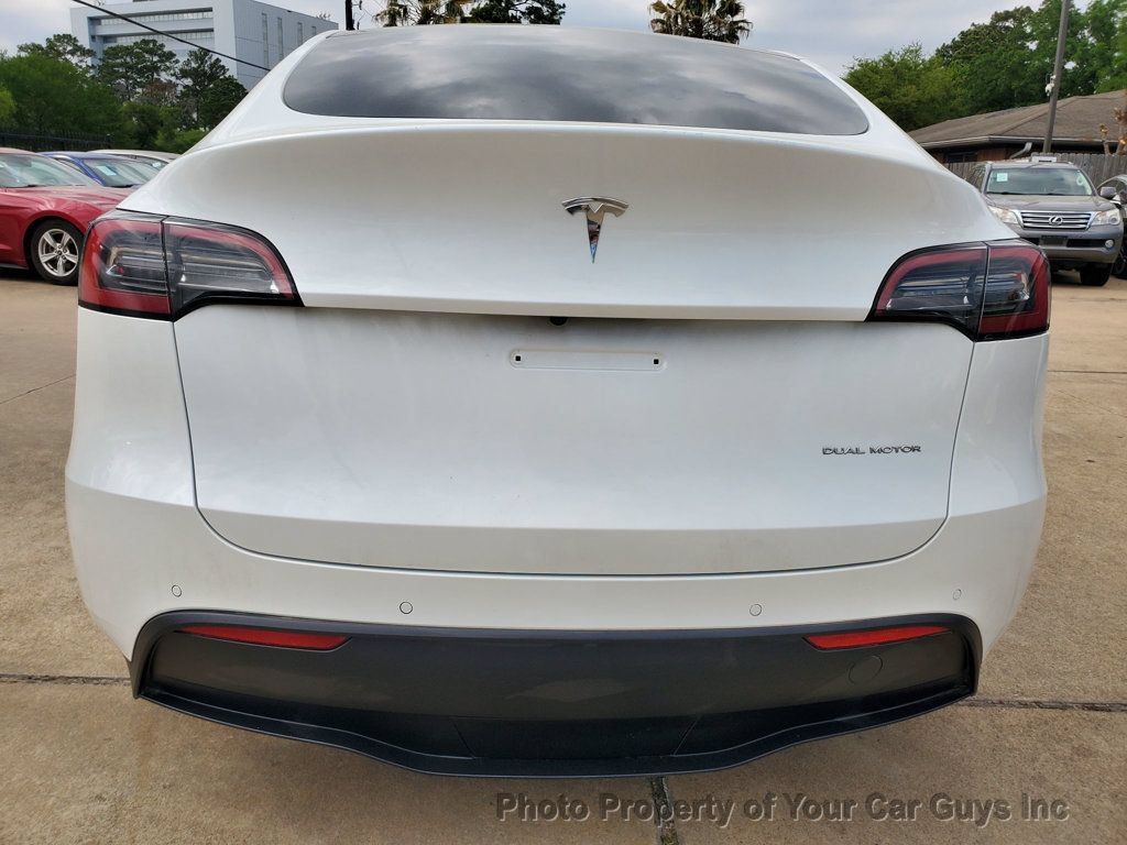 Used 2022 Tesla Model Y Long Range AWD/4WD image 10