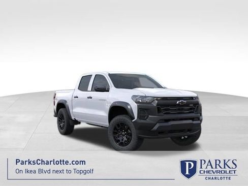New 2026 Chevrolet Colorado Trail Boss AWD/4WD image 1