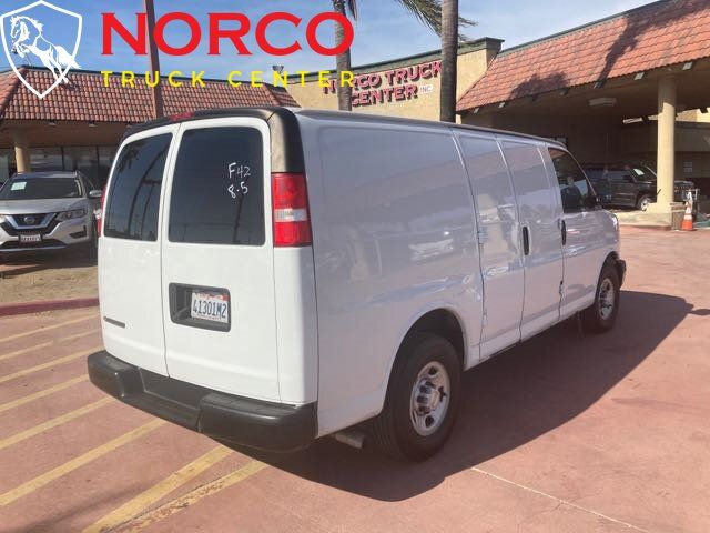 Used 2018 Chevrolet Express 2500 RWD image 20