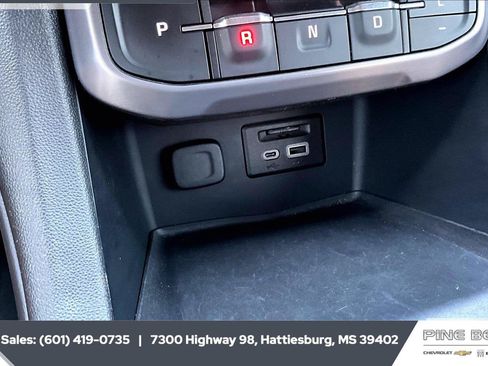 Used 2020 GMC Acadia AT4 w/ Driver Alert Package II AWD/4WD image 24
