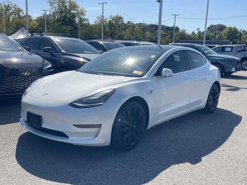 Used 2020 Tesla Model 3 Standard Range Plus RWD image 3