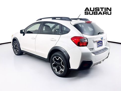 Used 2015 Subaru Crosstrek 2.0i Premium image 5