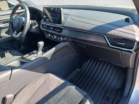 Certified 2025 Acura ADX A-Spec image 21