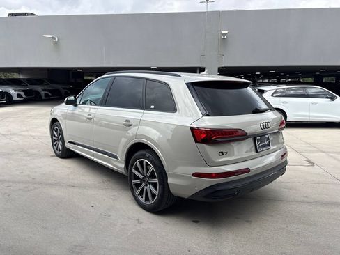 Used 2023 Audi Q7 2.0T Premium Plus w/ Premium Plus Package AWD/4WD image 8