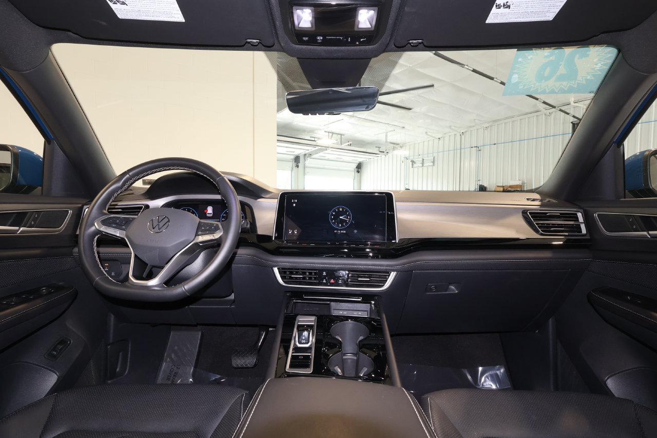 Used 2026 Volkswagen Atlas Cross Sport SE FWD image 27
