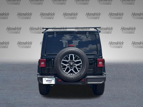 Used 2024 Jeep Wrangler Unlimited Sahara w/ Safety Group AWD/4WD image 8