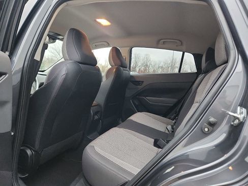 Used 2024 Subaru Crosstrek 2.0i Premium image 10