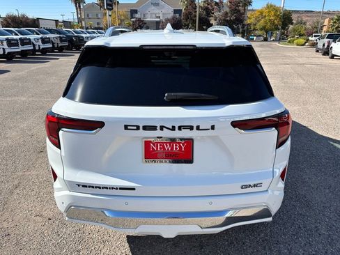 New 2026 GMC Terrain Denali image 3
